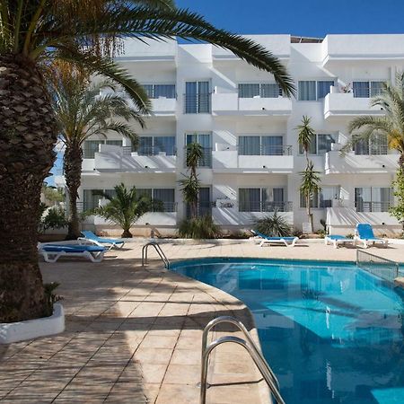 Apartamentos Costamar II Es Pujols Exteriör bild