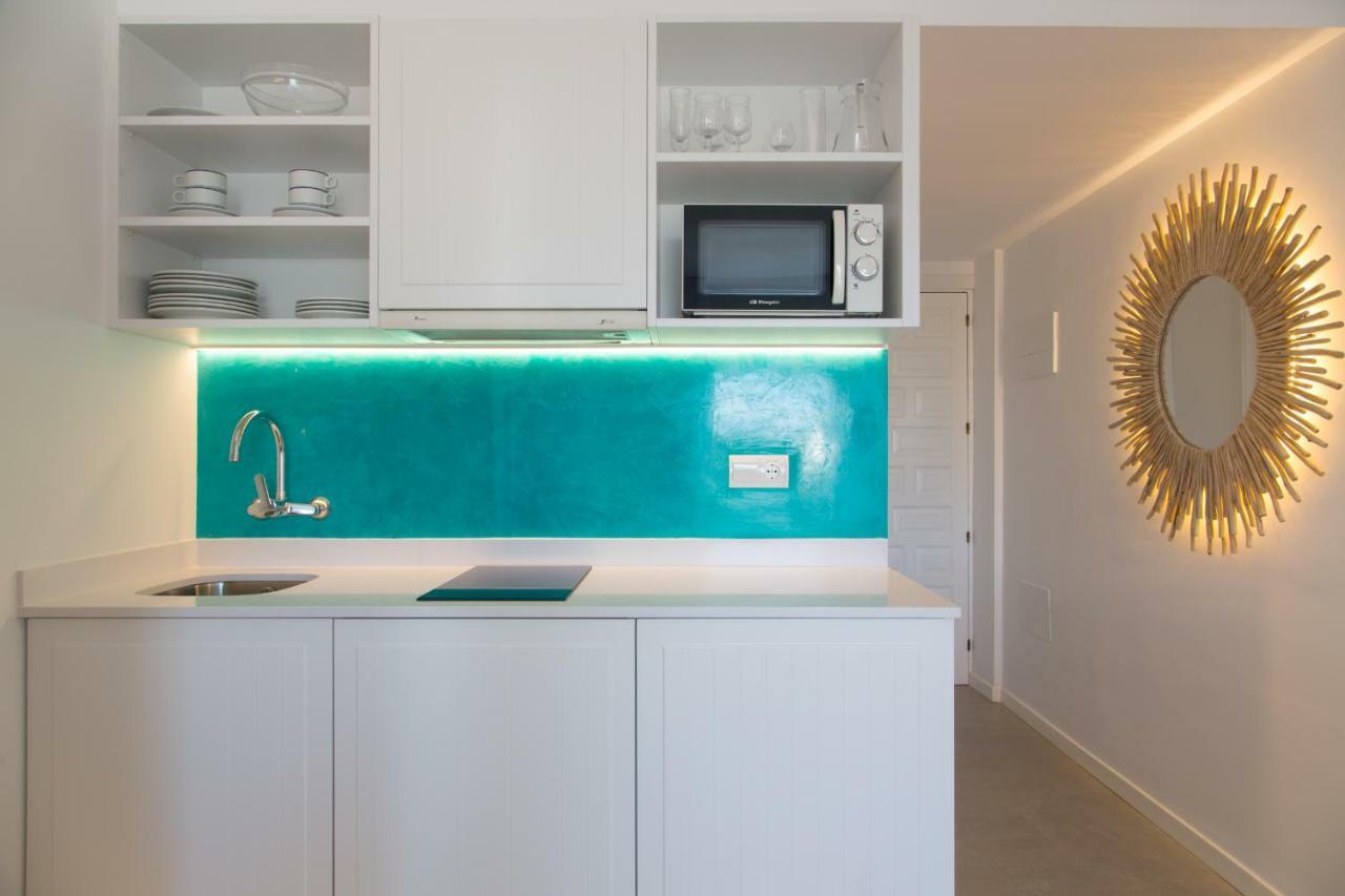 Apartamentos Costamar II Es Pujols Exteriör bild